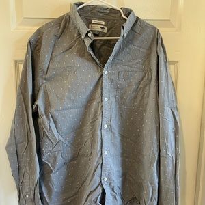 Old Navy Button Down XL